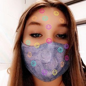 Meet your Posher, Brooke